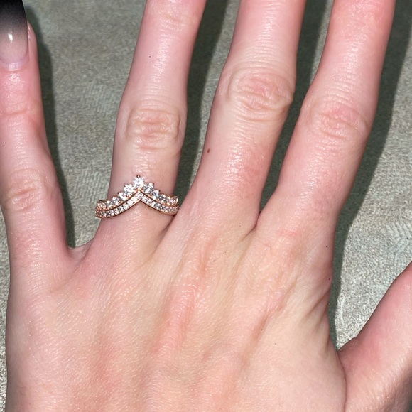 Pandora rose gold tear drop halo ring and and princess wishbone ring stack - Picture 7 of 8